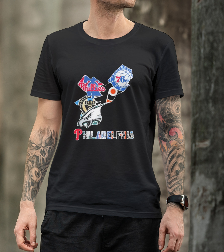 Philadelphia Eagles Phillies 76ers Union Flyers T-Shirt