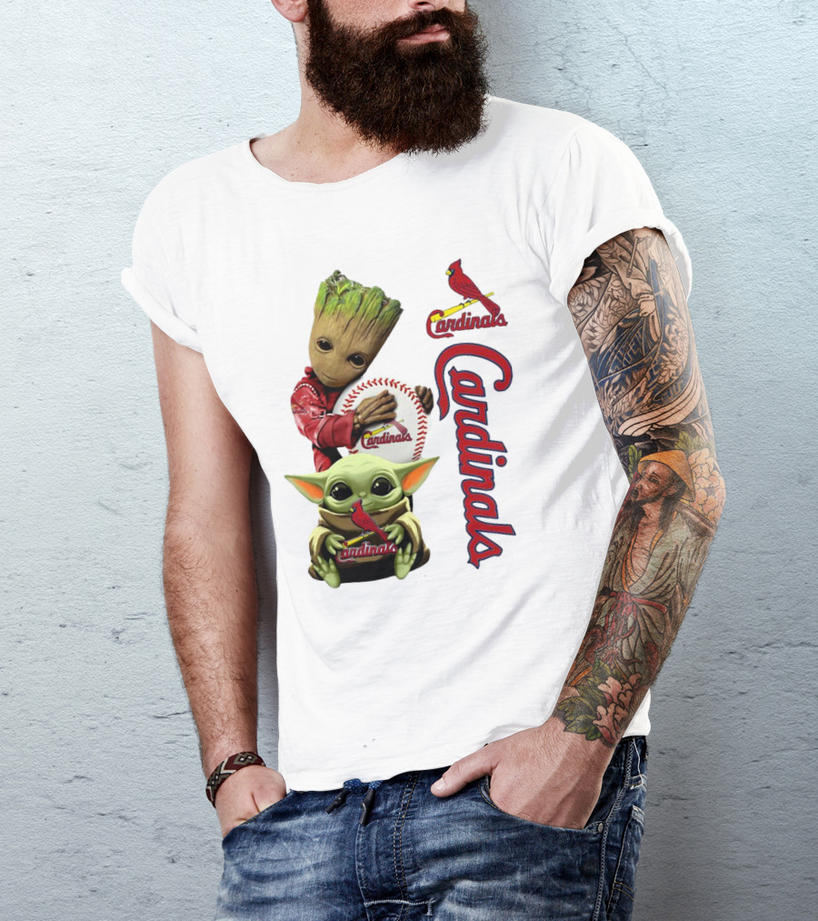 Baby Groot And Baby Yoda Hugging St. Louis Cardinals Baseball T-Shirt