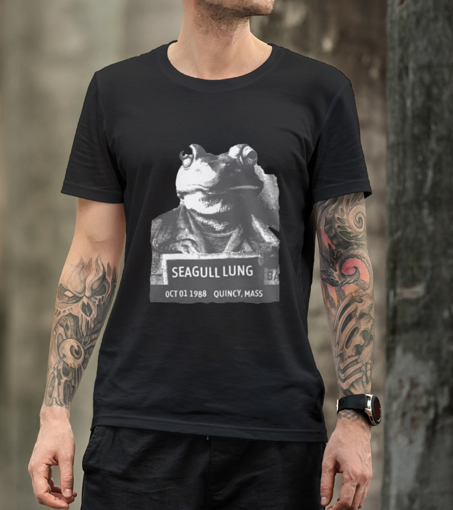 Seagull Lung Frog Mugshot October 01 1988 Quincy Mass T-Shirt