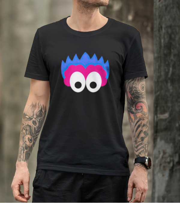 Phan Eyes Blue And Pink Monster Face T-Shirt