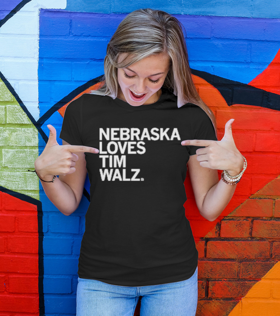 NEBRASKA LOVES TIM WALZ T-Shirt