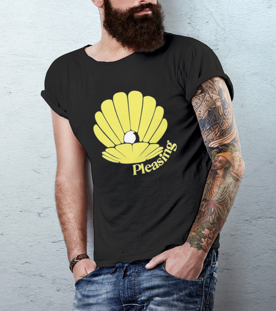 Pleasing Store Yellow Clam And Pearl T-Shirt