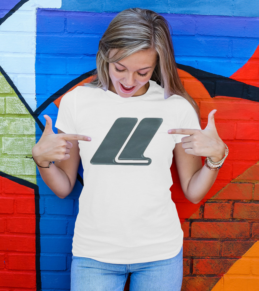 Lloyd Lisa’s Birthday Classic Airline T-Shirt