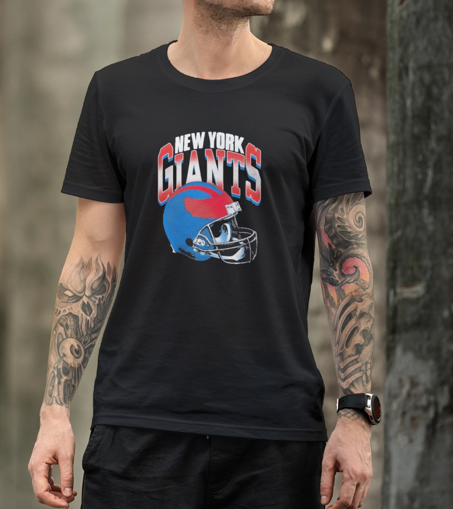 New York Giants NFL Helmet Gradient T-Shirt