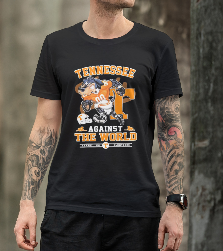 Tennessee Vols Mascot Charging Forward Against The World T-Shirt