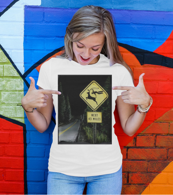 Gamersupps Deer Dive Next 43 Miles Warning Sign Forest Road Scene T-Shirt