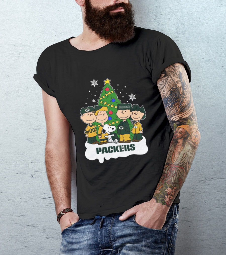 Snoopy The Peanuts Packers NFL Christmas T-Shirt
