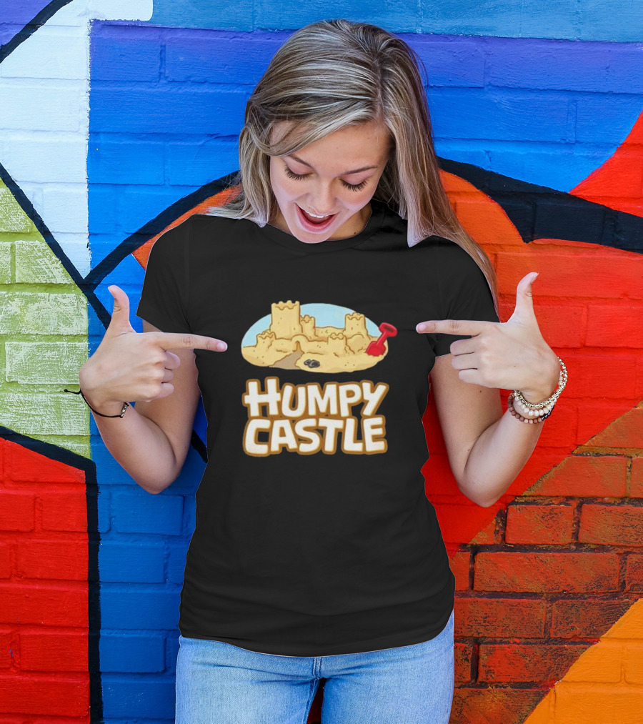 Humpy Castle Sandcastle With Red Shovel On Cherry Island T-Shirt