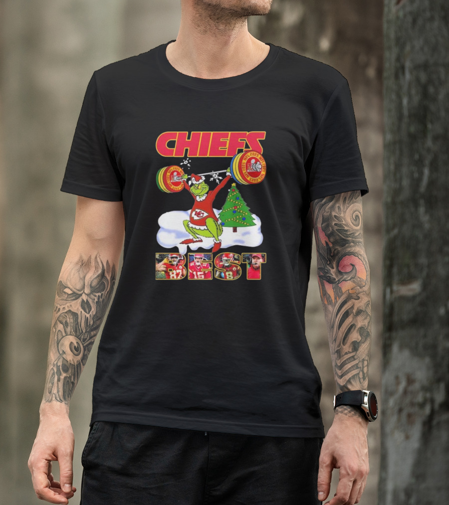 Chiefs Grinch Lifting Weights Christmas Tree NFL 2025 Best T-Shirt