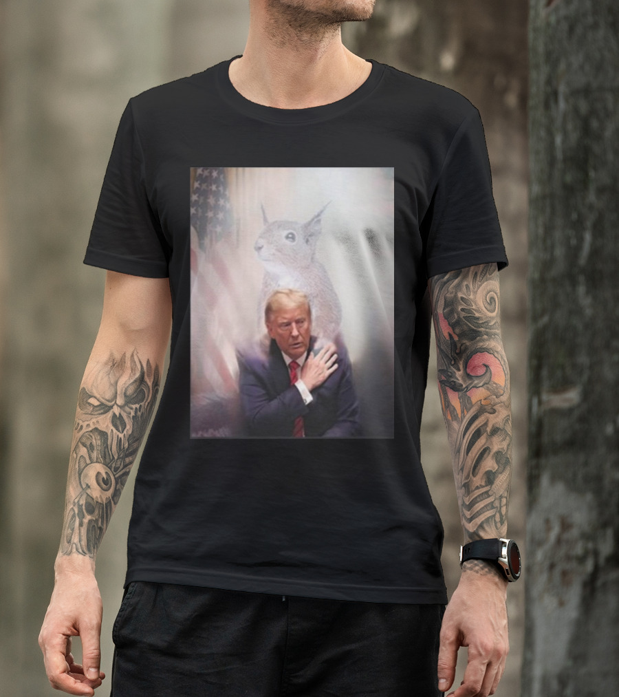 Peanut Walked So Donald Trump Could Run Squirrel And American Flag Reflection T-Shirt
