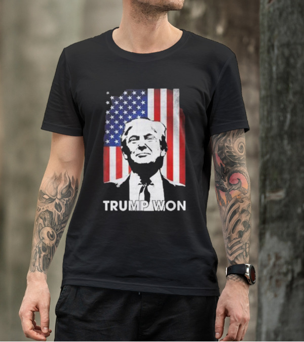 Trump Won 2024 Inauguration 47th US President American Flag Background T-Shirt