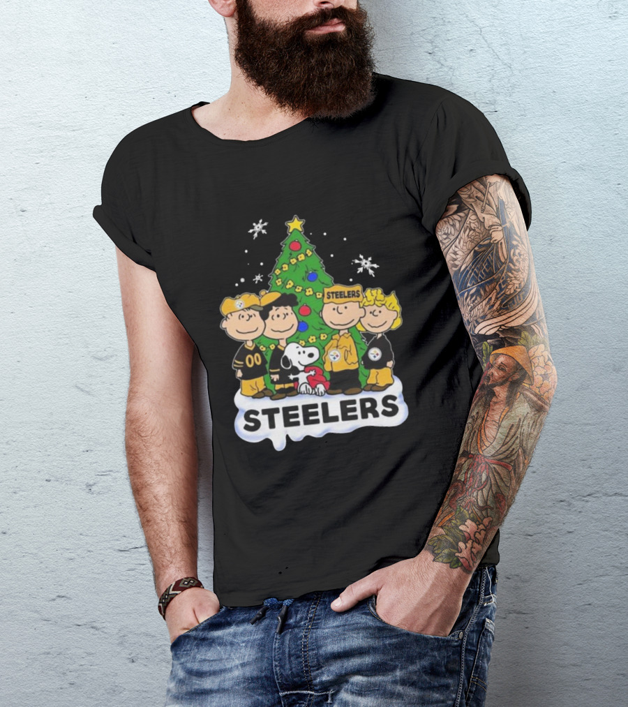 Peanuts Characters Pittsburgh Steelers Christmas T-Shirt
