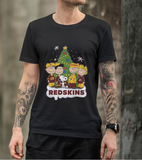 Peanuts Characters Redskins Christmas Tree 2024 Snowflakes T-Shirt