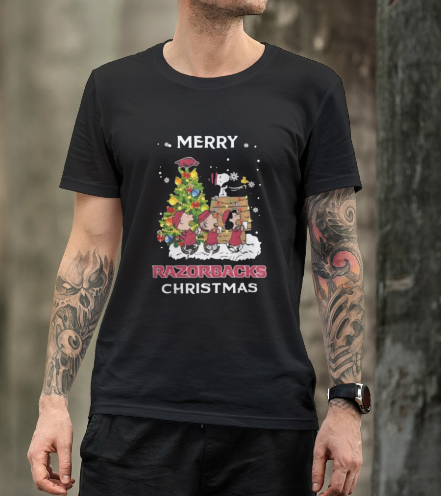 Merry Razorbacks Christmas Arkansas Snoopy And Friends T-Shirt