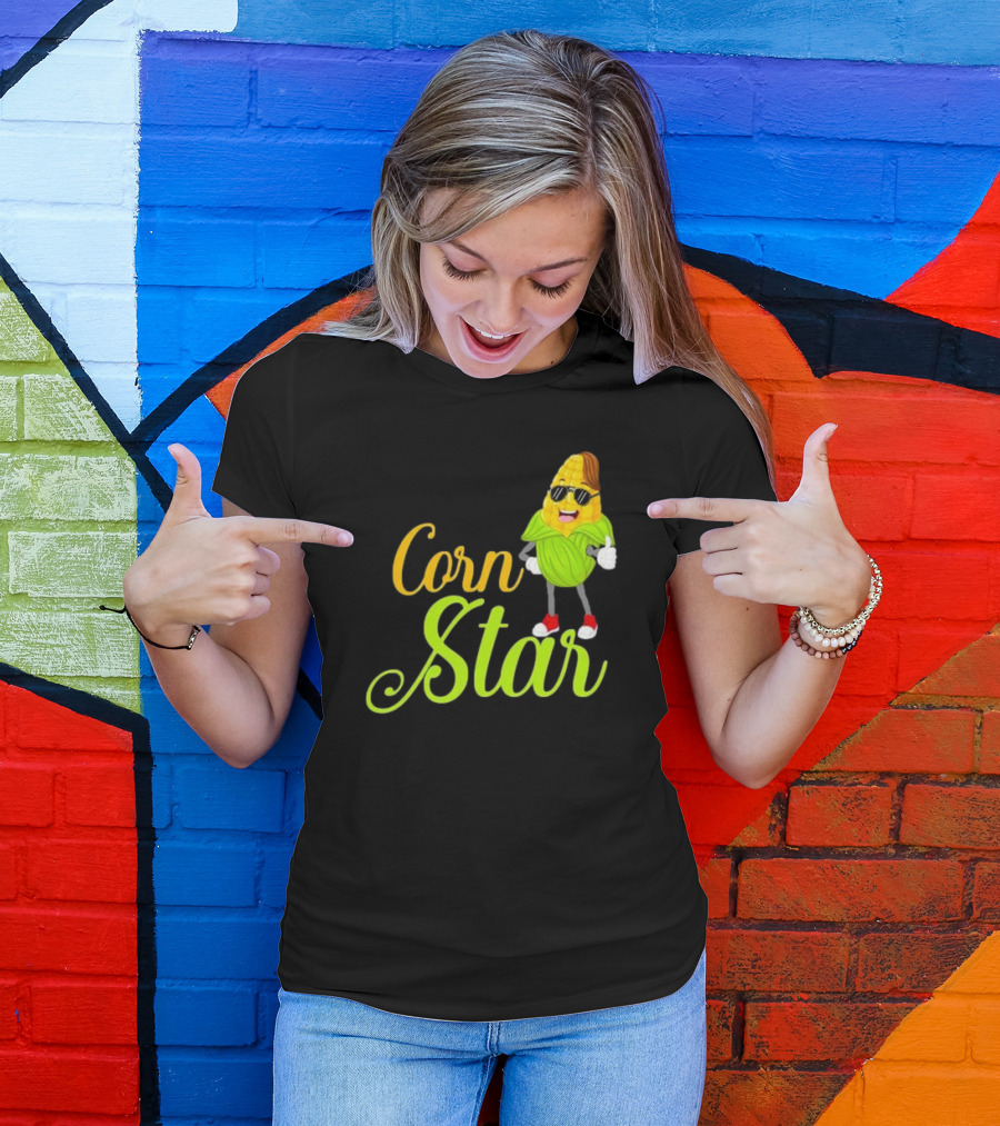 Corn Star Barnyard Harvest Rancher Farming Barn Cattle T-Shirt