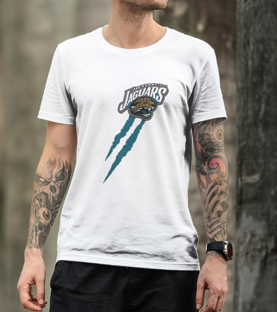 Jacksonville Jaguars Retro Jaguar Head With Bold Blue Scratch Marks T-Shirt