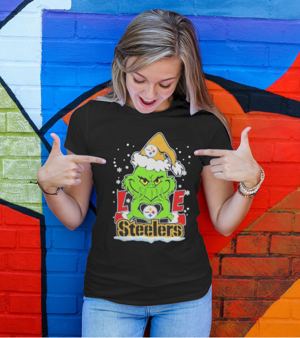 The Grinch Love Steelers Football Christmas T-Shirt