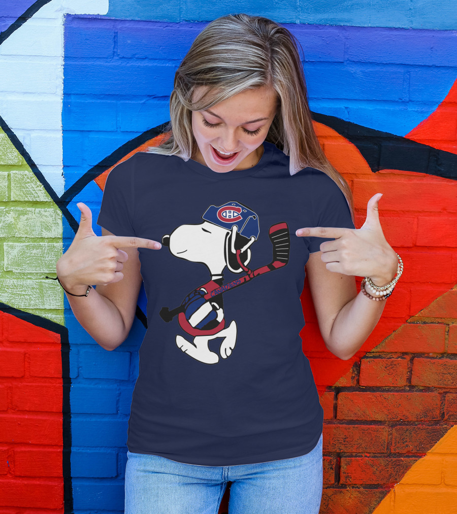 Snoopy Montreal Canadiens Hockey Helmet And Stick T-Shirt