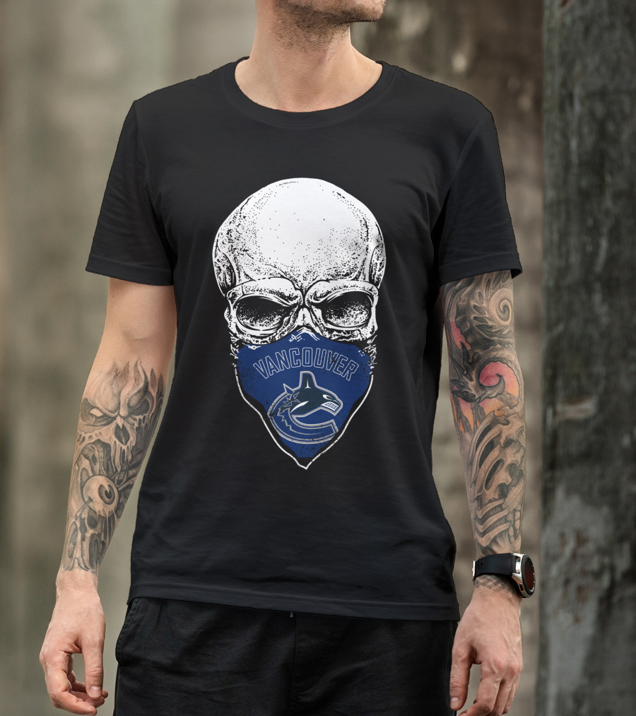 Vancouver Canucks Skull Hockey Team Fan Mask T-Shirt