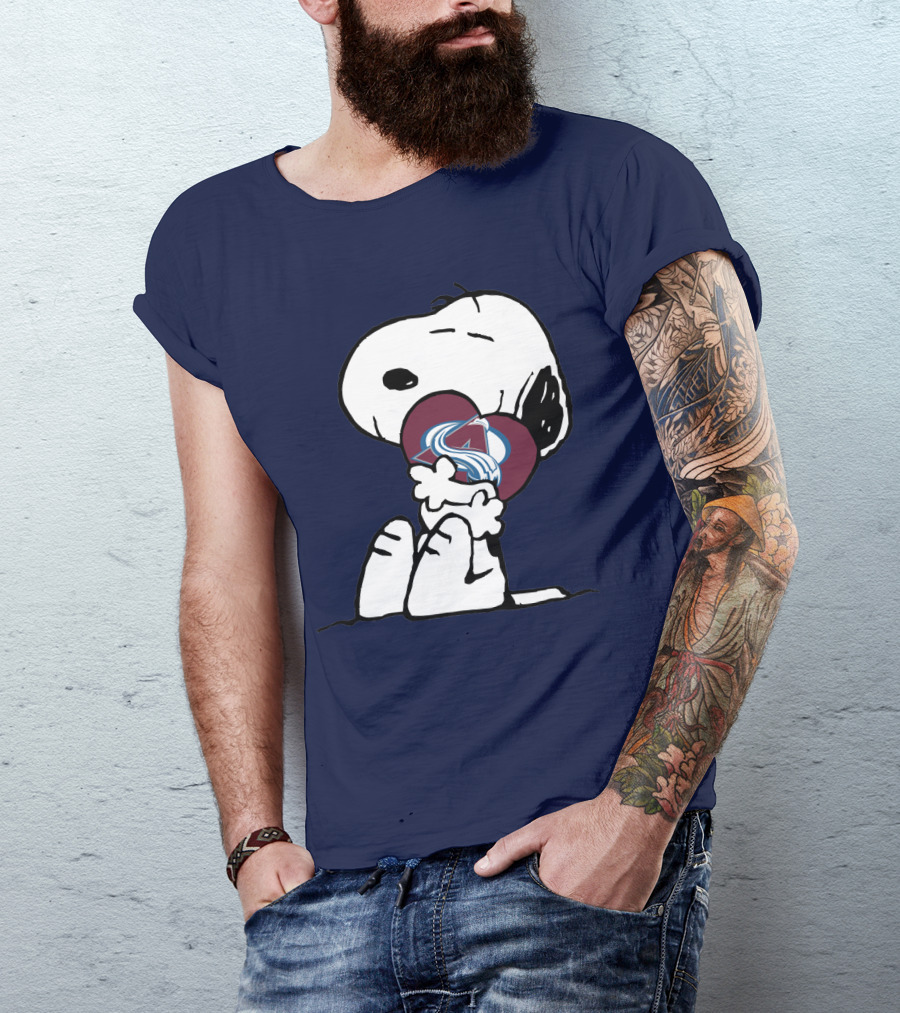 Snoopy Holding Colorado Avalanche Heart T-Shirt