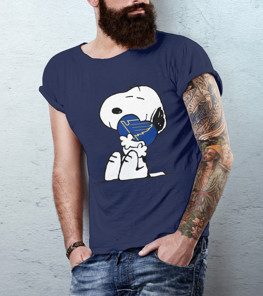 Snoopy Hugging St. Louis Blues T-Shirt