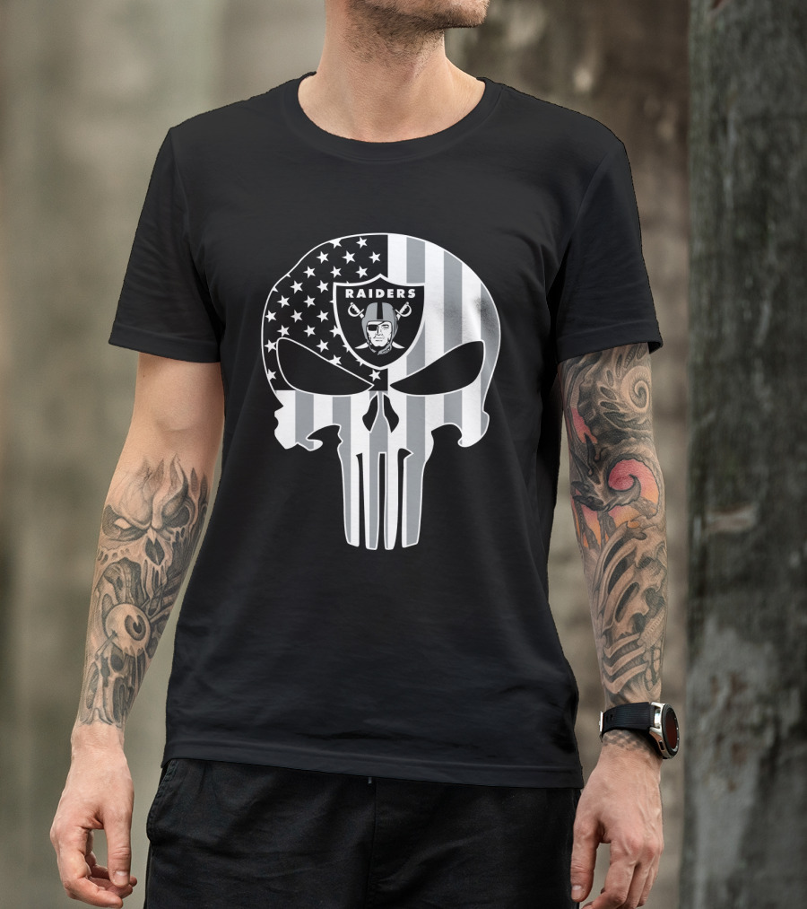 Raiders Skull With Flag T-Shirt