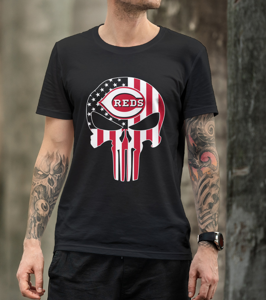 Cincinnati Reds American Flag Skull T-Shirt