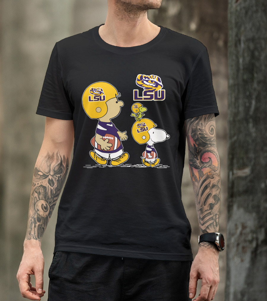 Lsu Tigers Football Peanuts Characters In Helmets T-Shirt