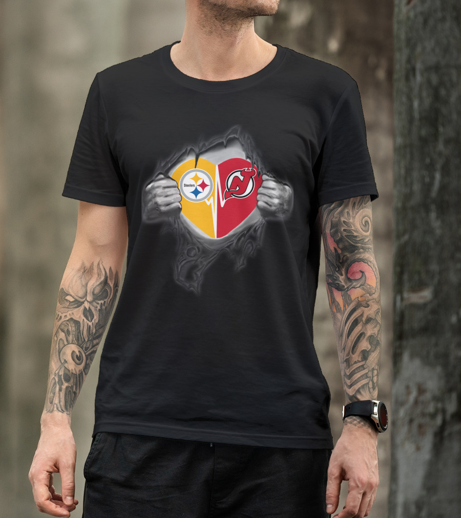 Steelers New Jersey Devils Heart Logo Fan Tribute T-Shirt