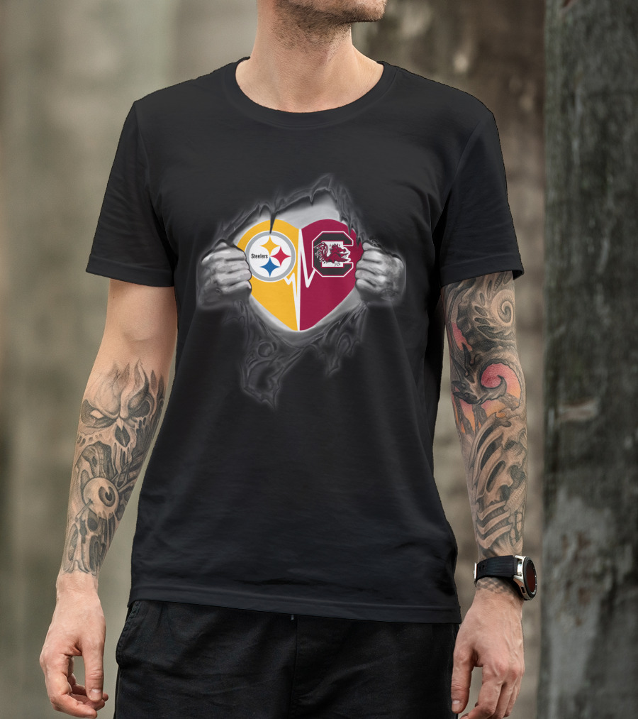 Steelers And South Carolina Gamecocks Heart Design With Ripped Hands Effect T-Shirt