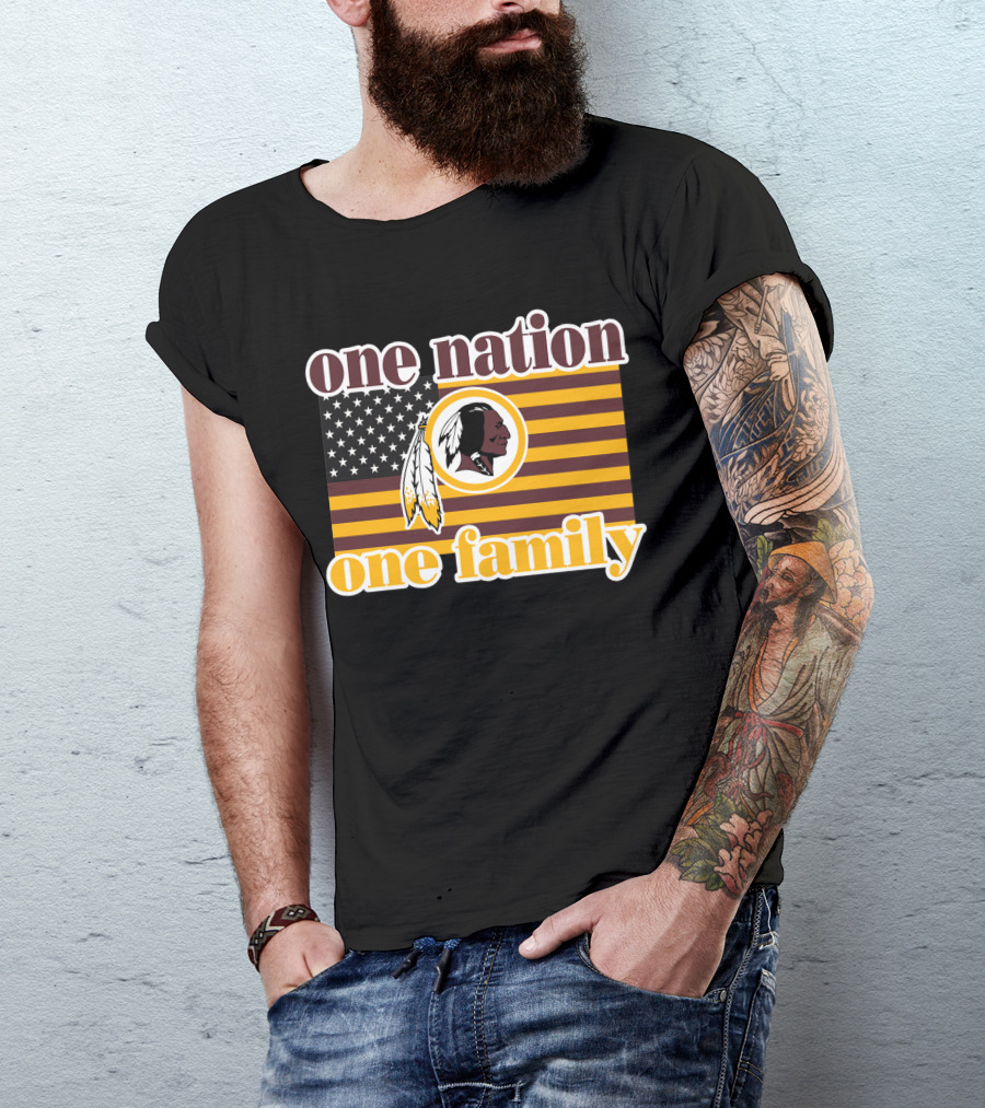 One Nation One Family Washington Redskins Logo American Flag T-Shirt