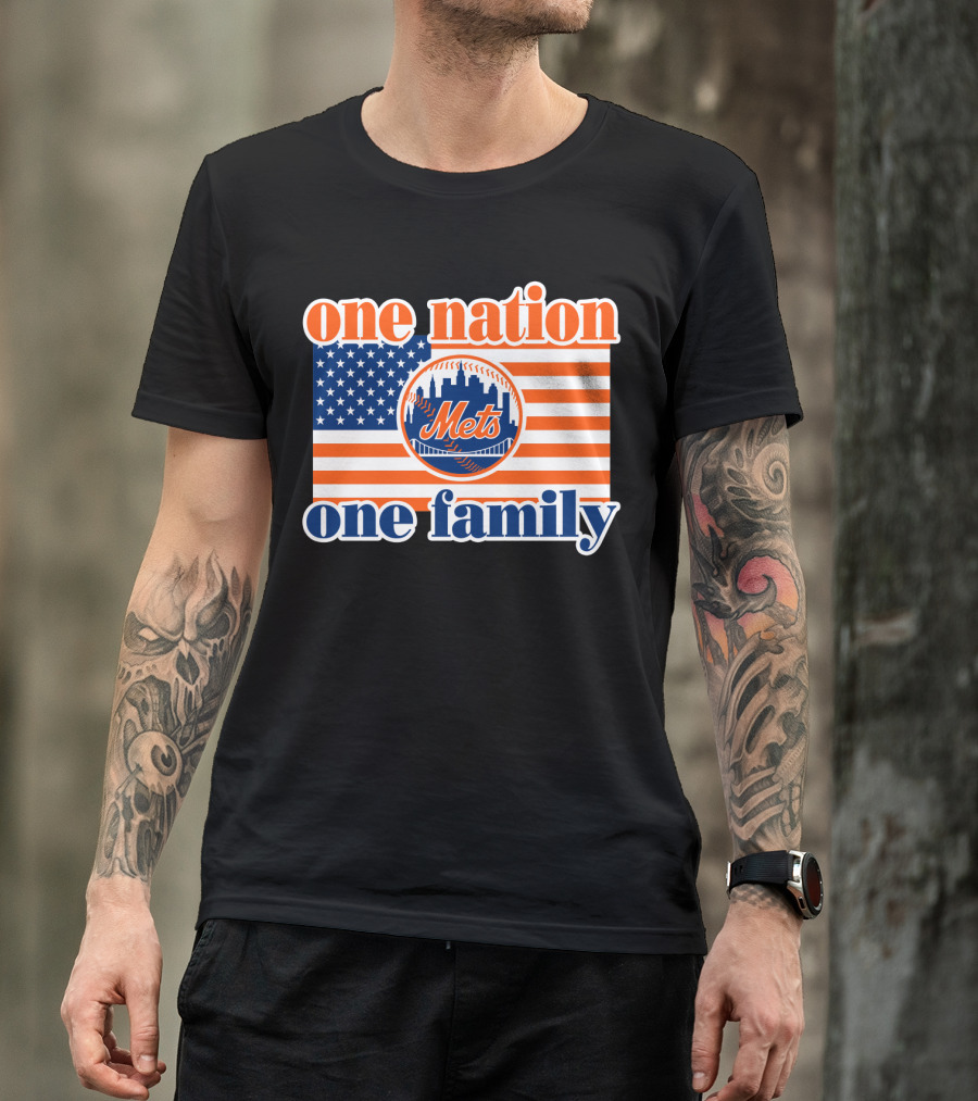 One Nation One Family New York Mets 44 Patriotic American Flag T-Shirt
