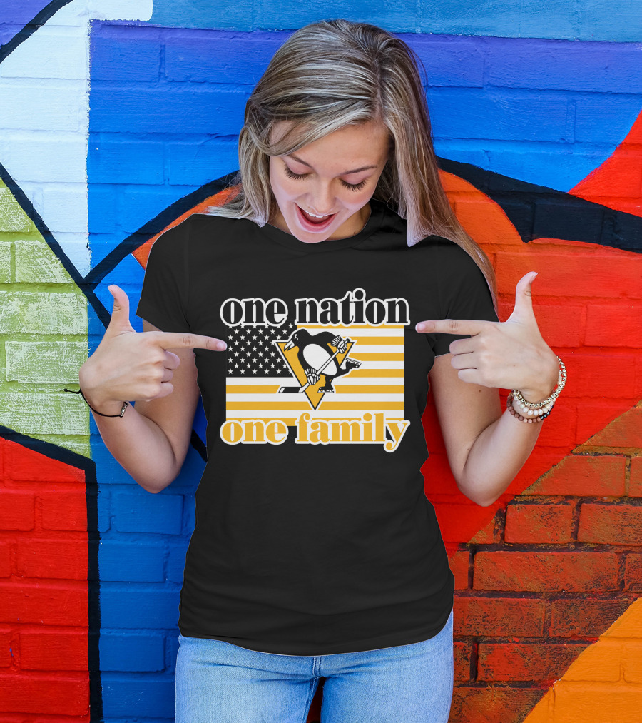 One Nation One Family 95 Pittsburgh Penguins American Flag T-Shirt