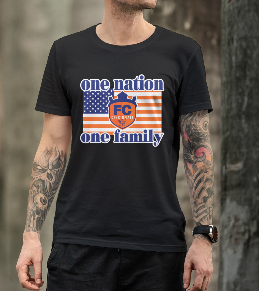 One Nation One Family Fc Cincinnati United States Flag T-Shirt