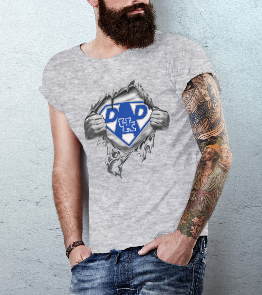 Uk Wildcats Super Dad Shield Burst Through T-Shirt