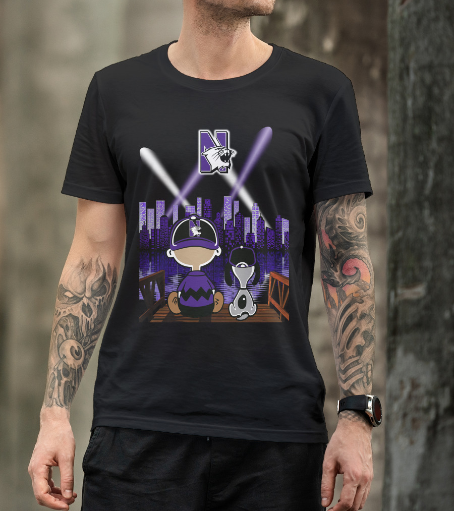 Snoopy And Friends Enjoying Northwestern Wildcats Night Skyline Scene T-Shirt