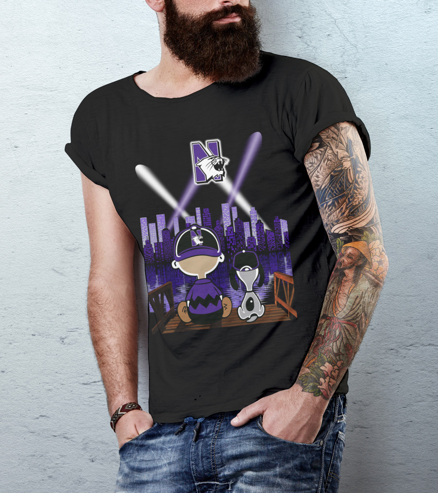 Snoopy And Friends Enjoying Northwestern Wildcats Night Skyline Scene T-Shirt