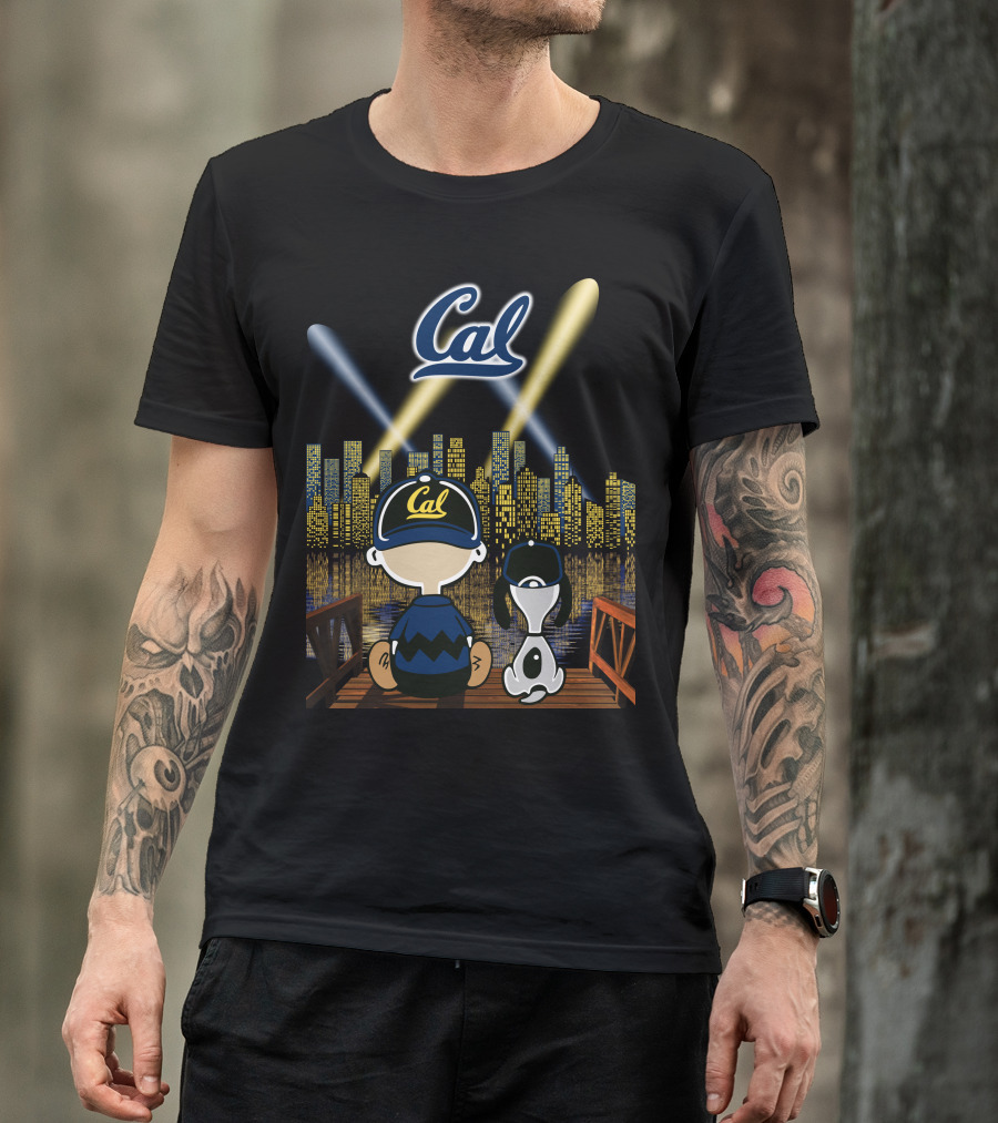 Cal Golden Bears Night Skyline With Dog And City Lights T-Shirt