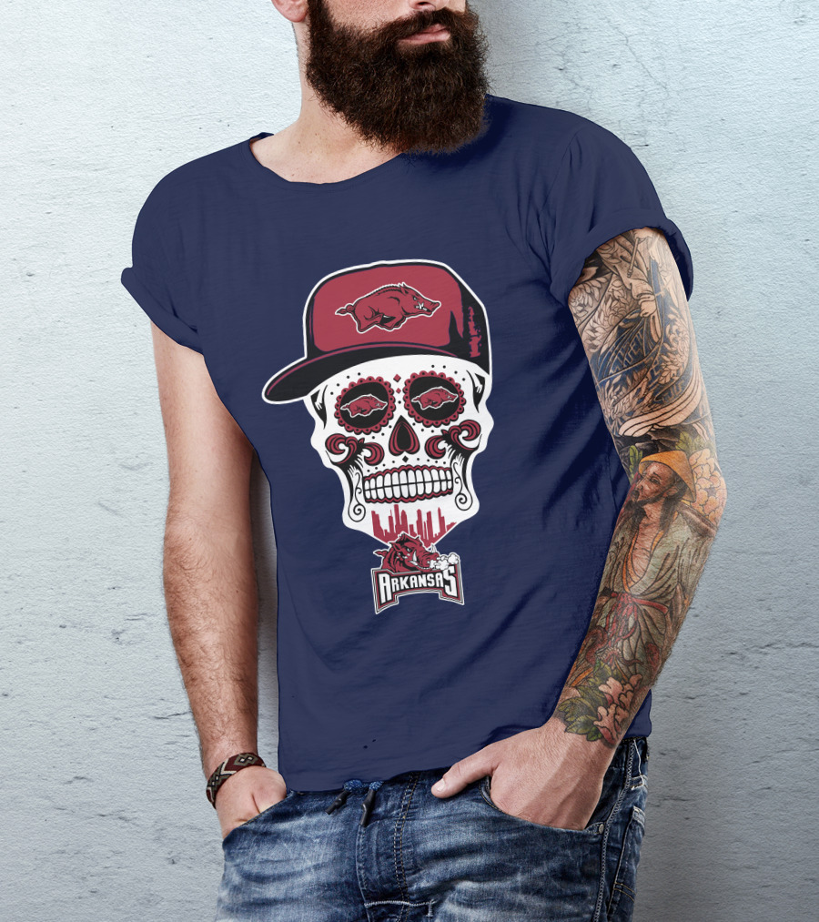 Arkansas Razorbacks Skull With Hat And Team T-Shirt