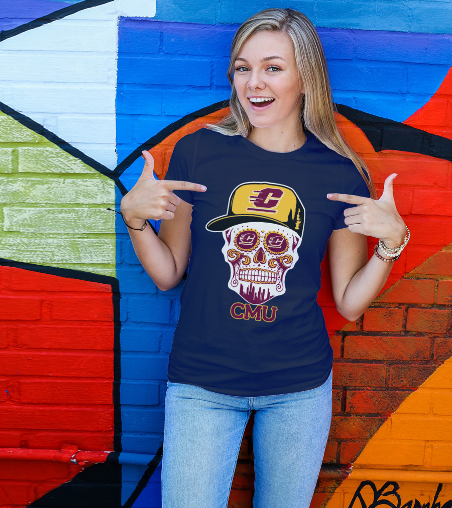 Cmu Central Michigan Chippewas Skull Logo With Cap And City Skyline T-Shirt