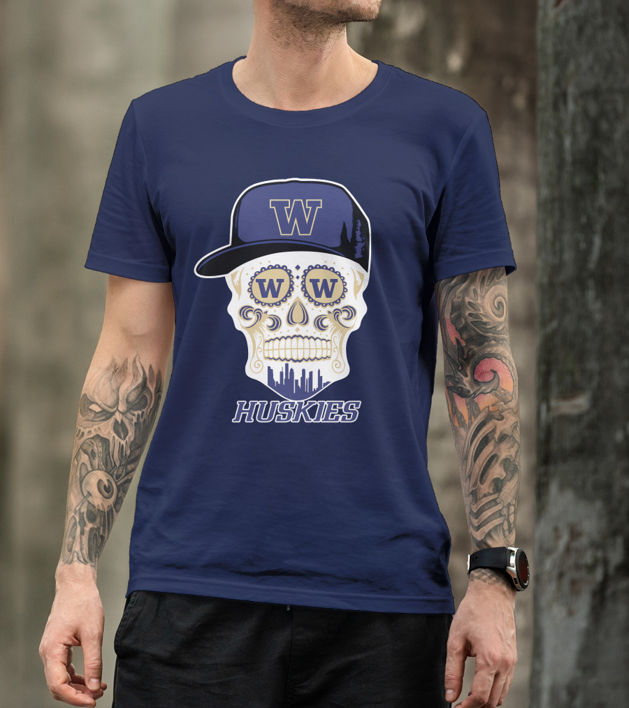 W Huskies Skull W Baseball Cap T-Shirt