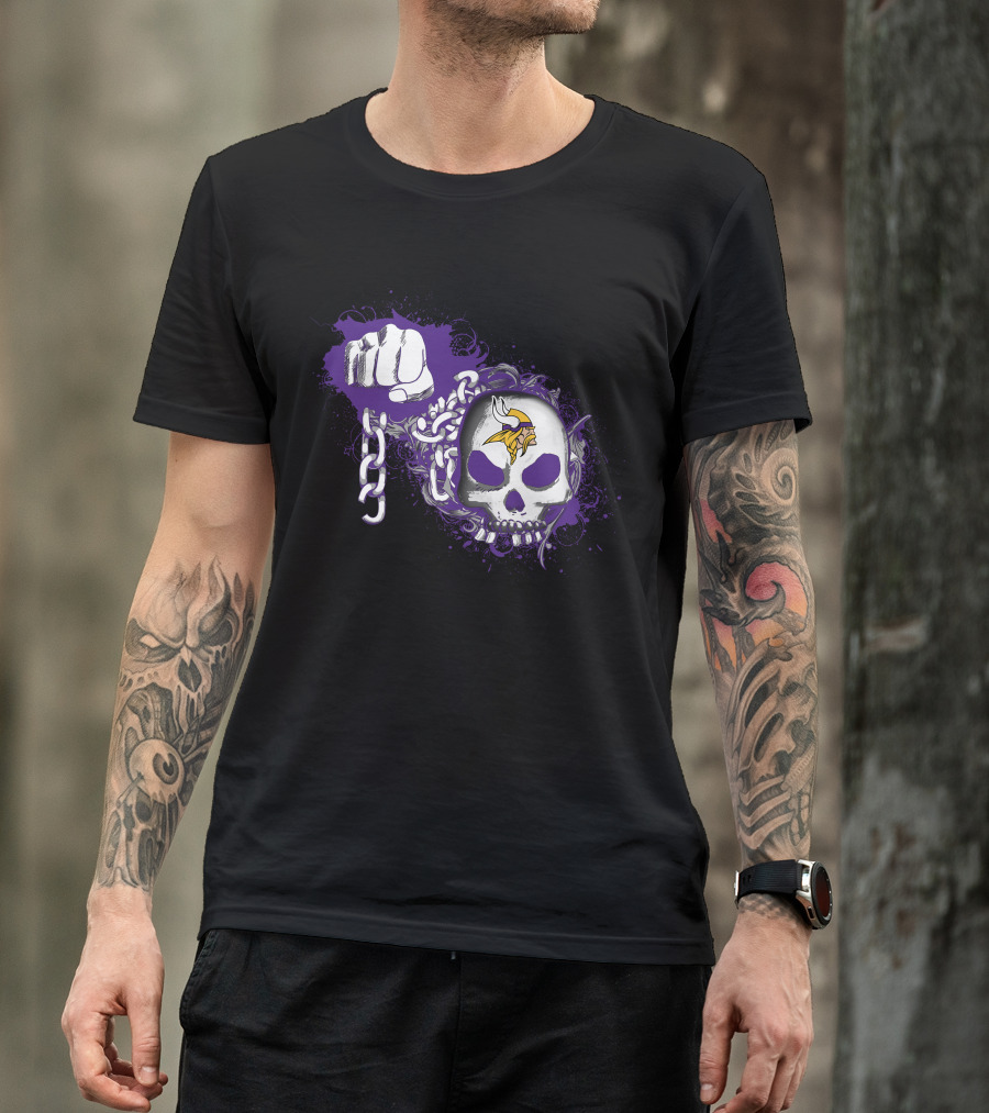 Minnesota Vikings Skull And Chains Fist T-Shirt