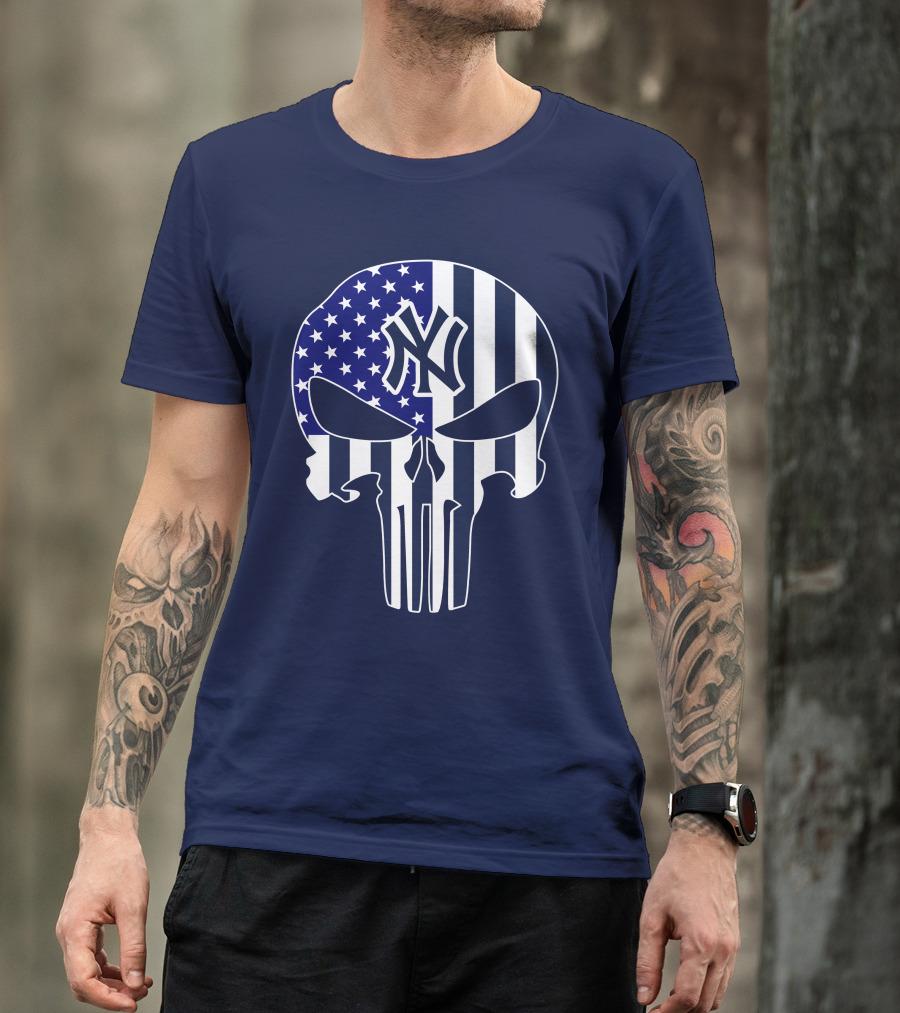 Yankees Logo American Flag Punisher Skull 1 T-Shirt