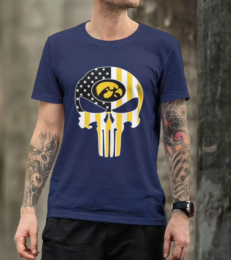 Iowa Hawkeyes The Punisher American Flag Skull T-Shirt