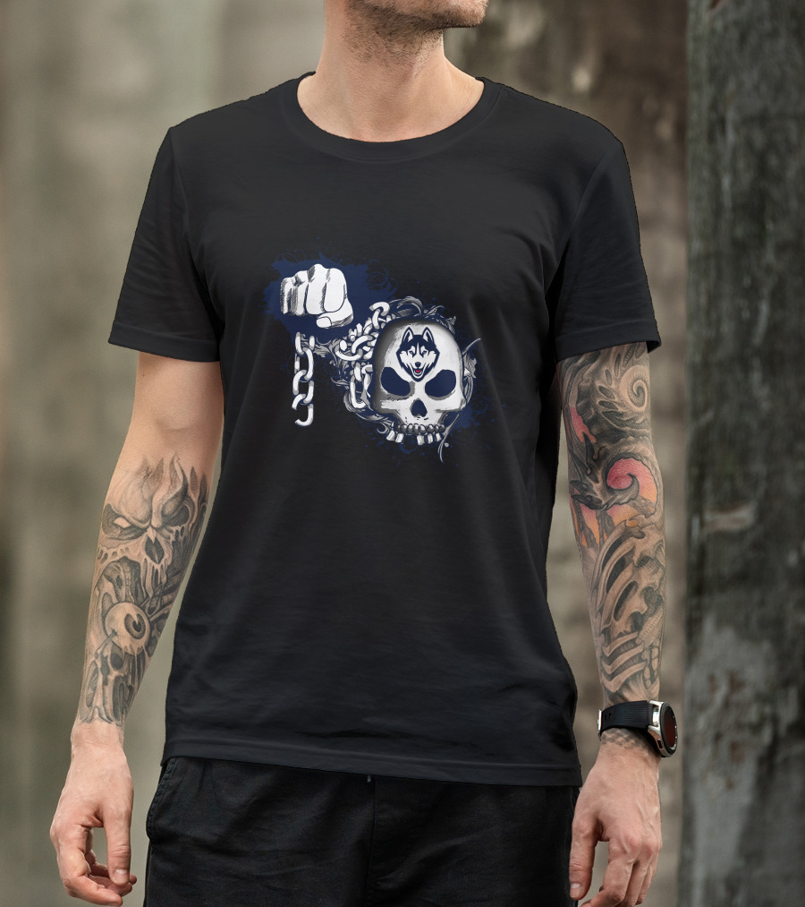 Uconn Huskies Skull And Chain Fist T-Shirt