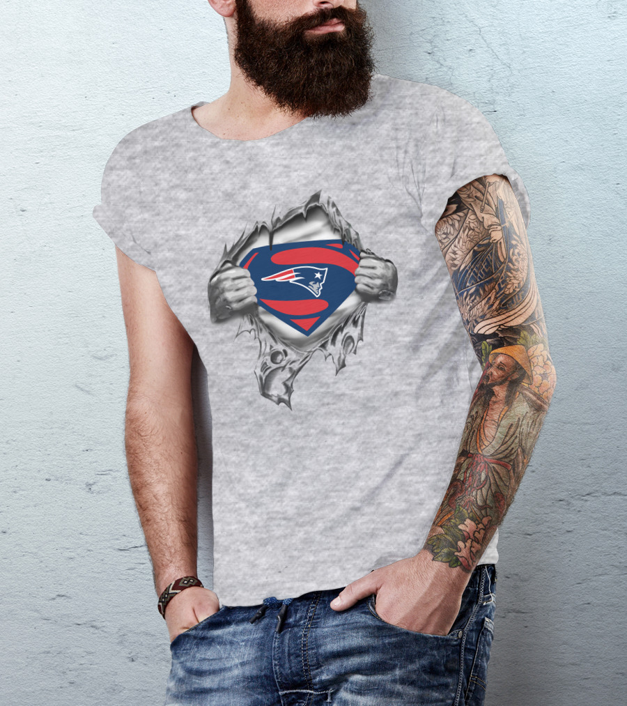 New England Patriots Superman Logo Rip T-Shirt