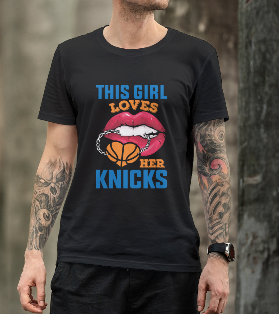 This Girl Loves Her Knicks Basketball With Lip Bite And Basketball Chain T-Shirt
