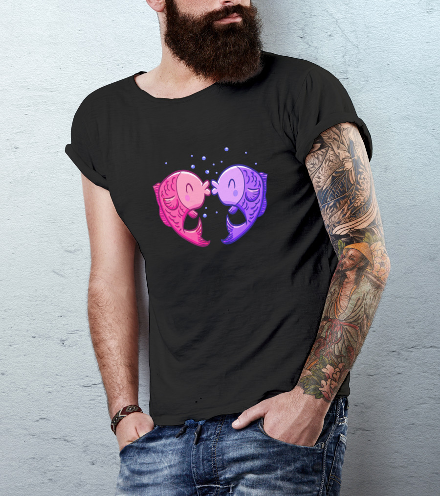Cute Heart Kissing Fish Aquarium Aquarist Love T-Shirt