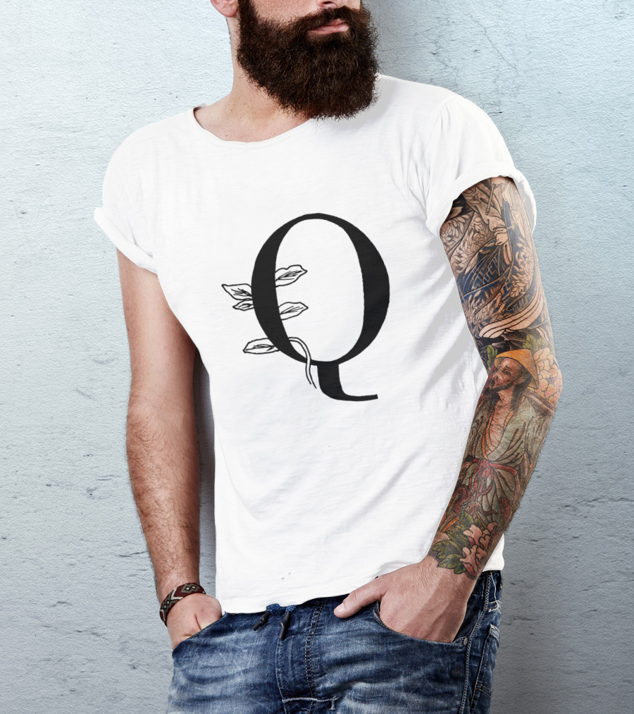 Q With Rose Leaves T-Shirt