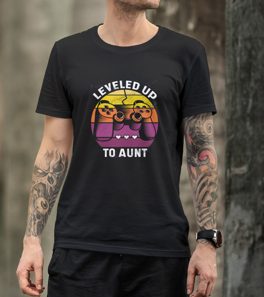 Leveled Up To Aunt Retro Game Controller Heart Life Bars T-Shirt